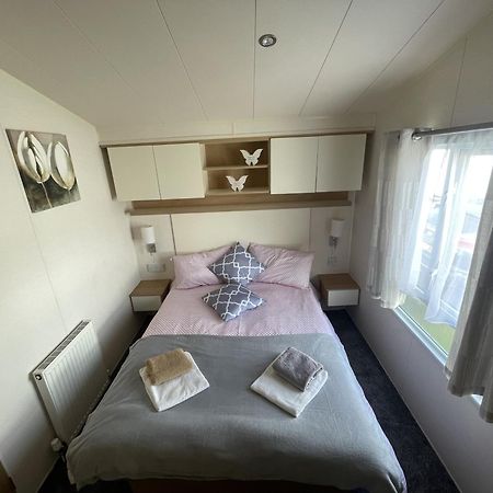 2 Bedroom Caravan, Edi Rita, Robin Hood, Pet Friendly Meliden Buitenkant foto